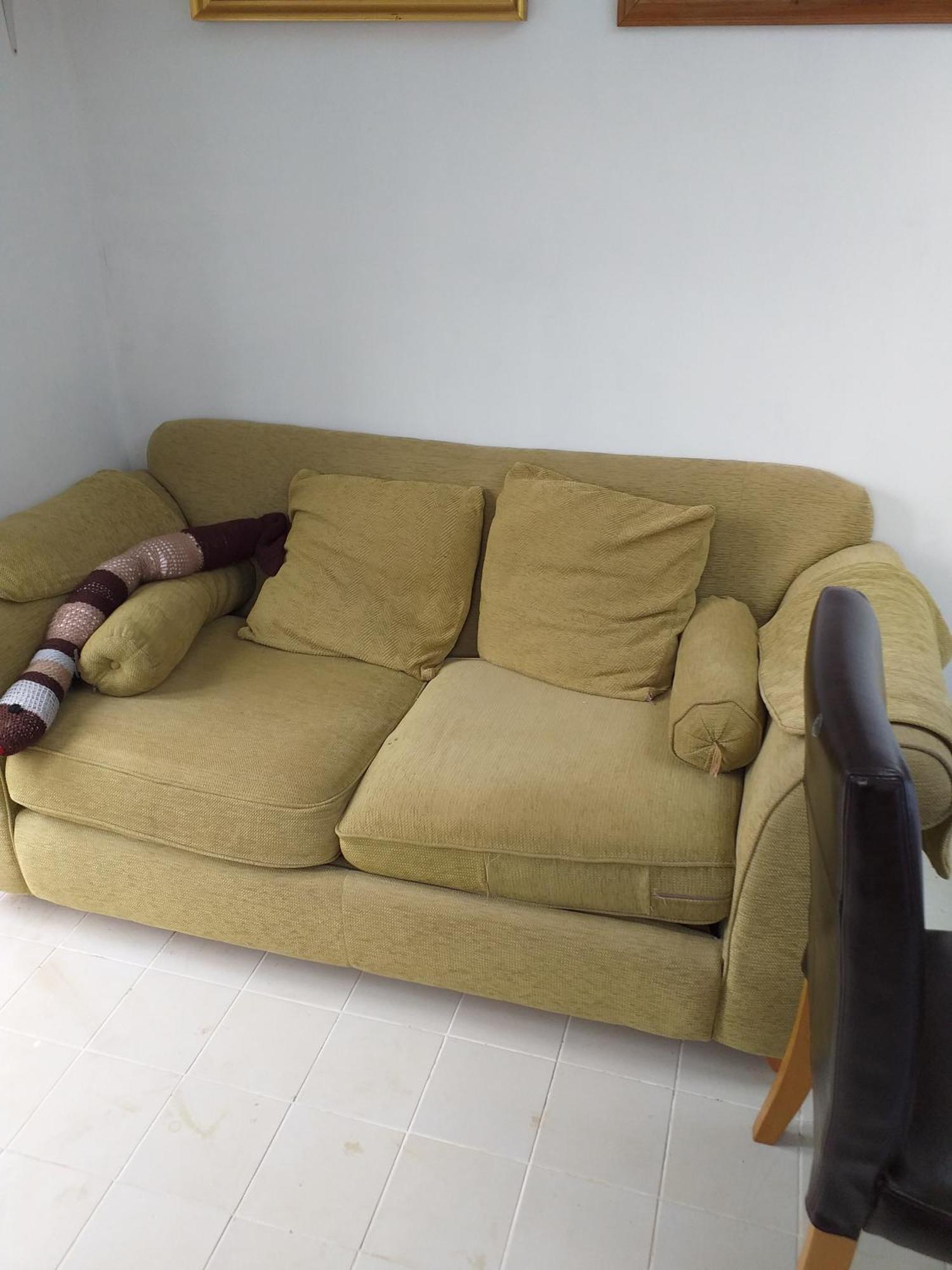 42 Churchbury Vrd, 2 Проживание в семье *